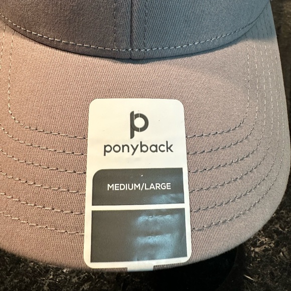 PONYBACK LIGHT GRAY HAT Size  Med/ Large - Picture 9 of 11